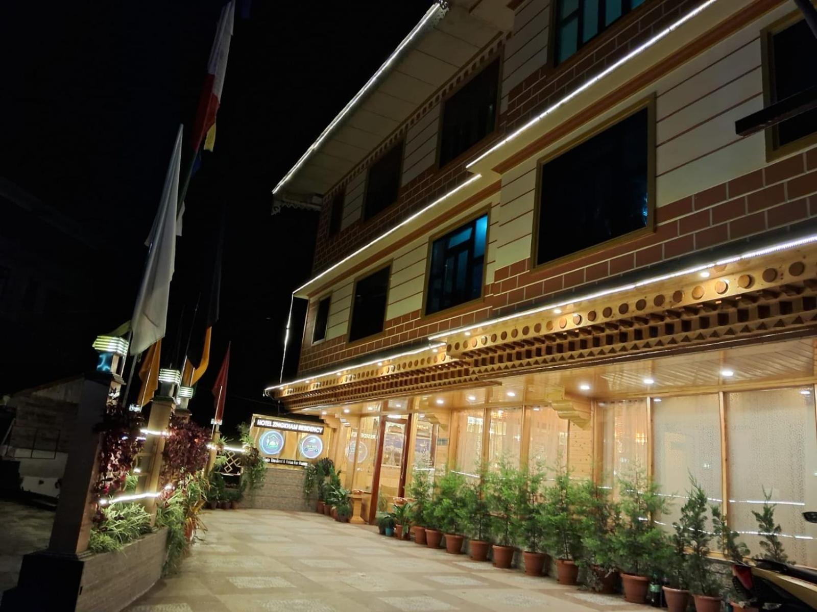 Hotel Zingkham Residency Gangtok Exterior photo